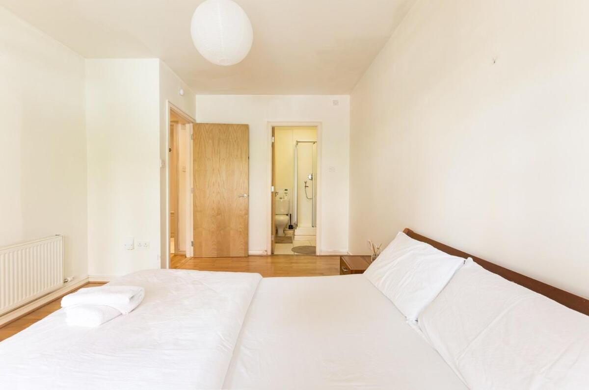 Apartment Spacious Two Bedroom
